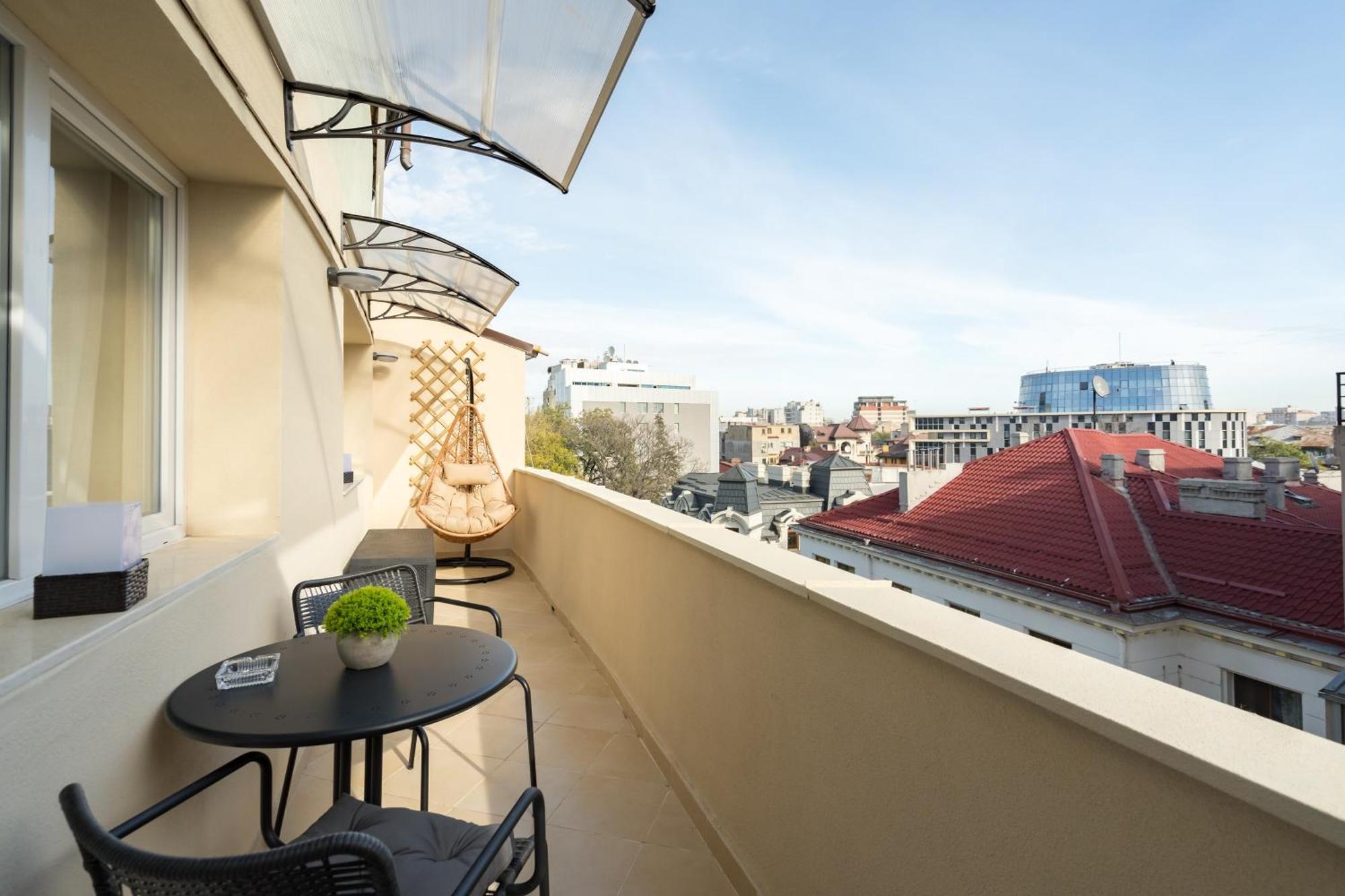 Urban Dream Studio With City Views & Comfort Bukarest Exteriör bild